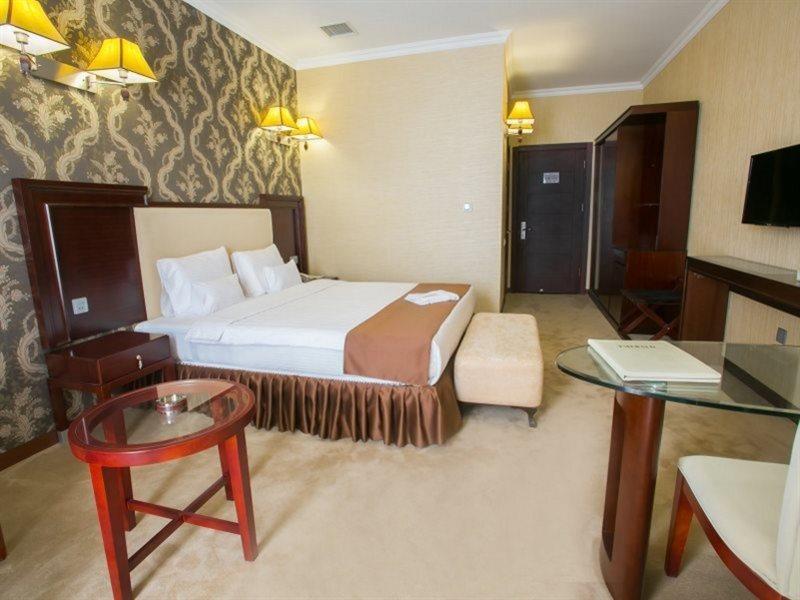 Emerald Hotel Baku Extérieur photo