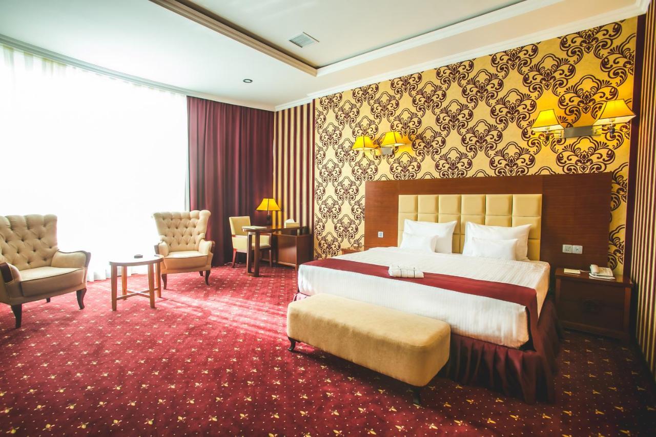 Emerald Hotel Baku Extérieur photo